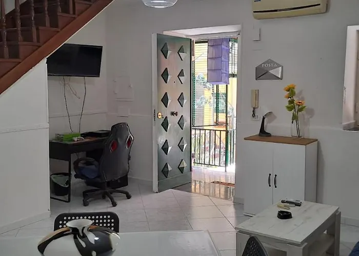 בית נופש Airb&b 170 נאפולי